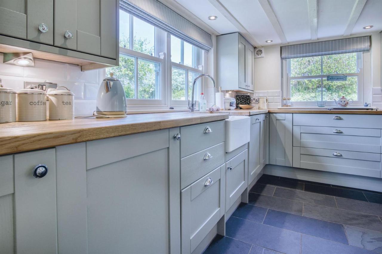 Dollars Cottage - 4 Bedroom Cottage - Llangennith Esterno foto