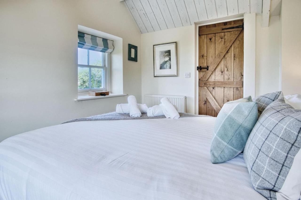 Dollars Cottage - 4 Bedroom Cottage - Llangennith Esterno foto