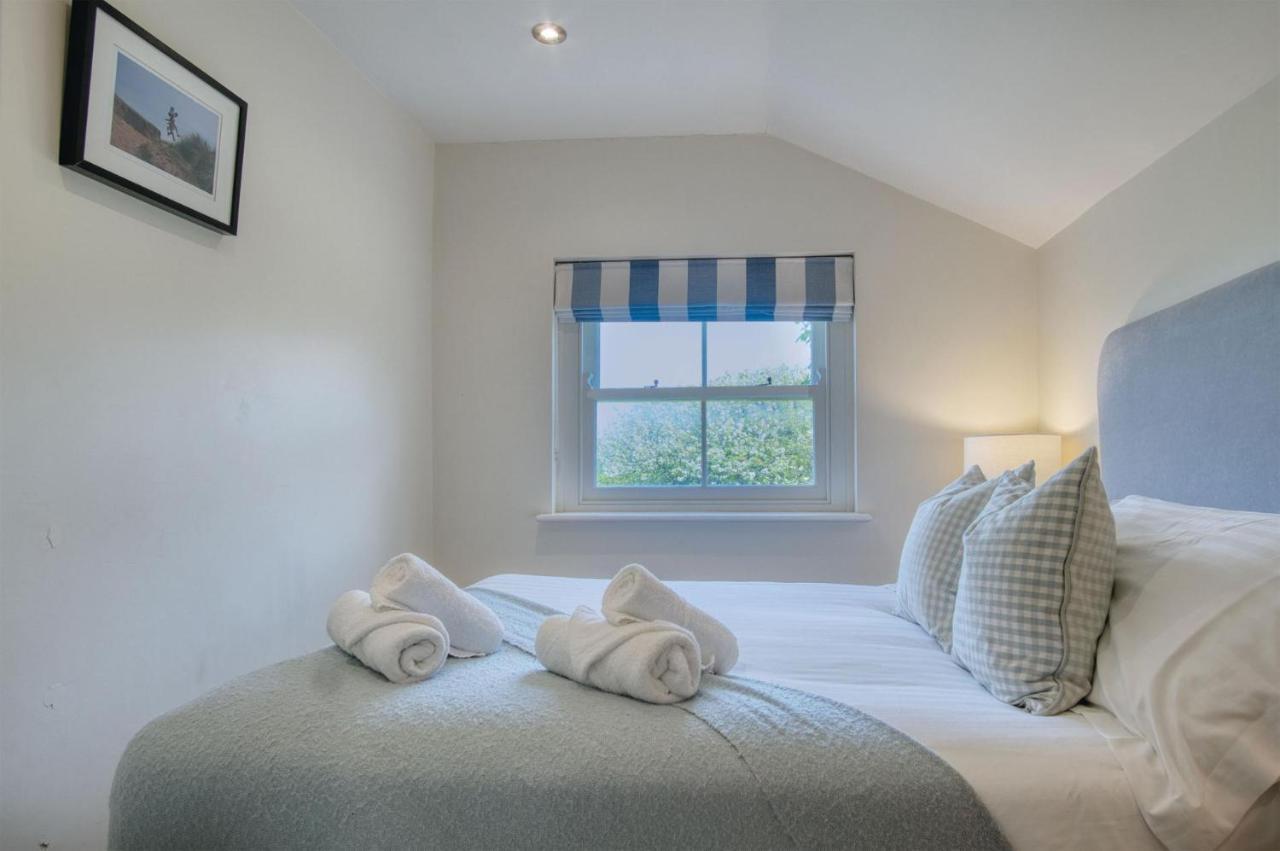 Dollars Cottage - 4 Bedroom Cottage - Llangennith Esterno foto